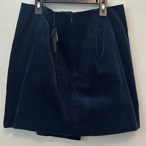 Club Monaco Navy Corduroy Mini Skirt Womens 10 NWT - Picture 2 of 4